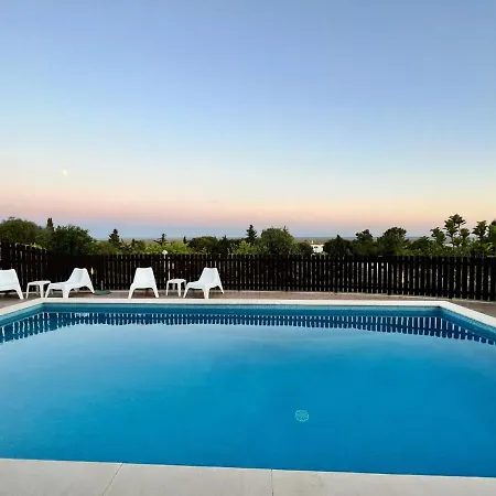 Formosa 2 With Pool By Homing