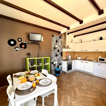 Apartment Formosa 2 With Pool By Homing