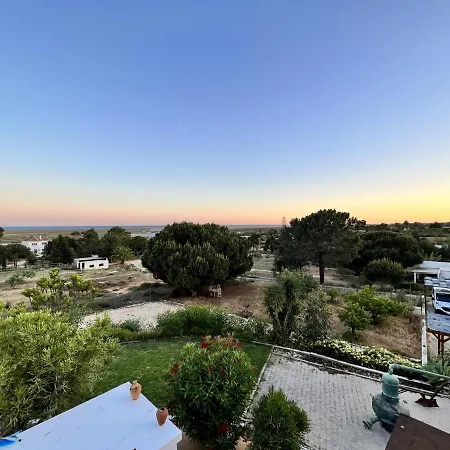 Formosa 2 With Pool By Homing Tavira