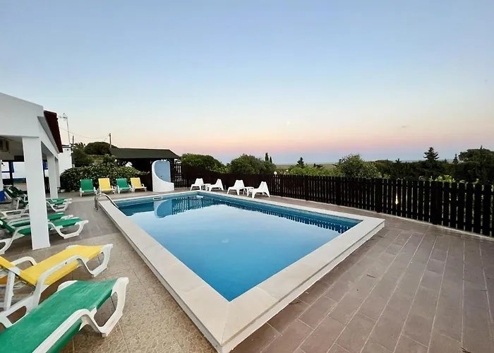 Formosa 2 With Pool By Homing Tavira