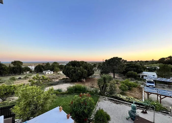 Formosa 2 With Pool By Homing Tavira