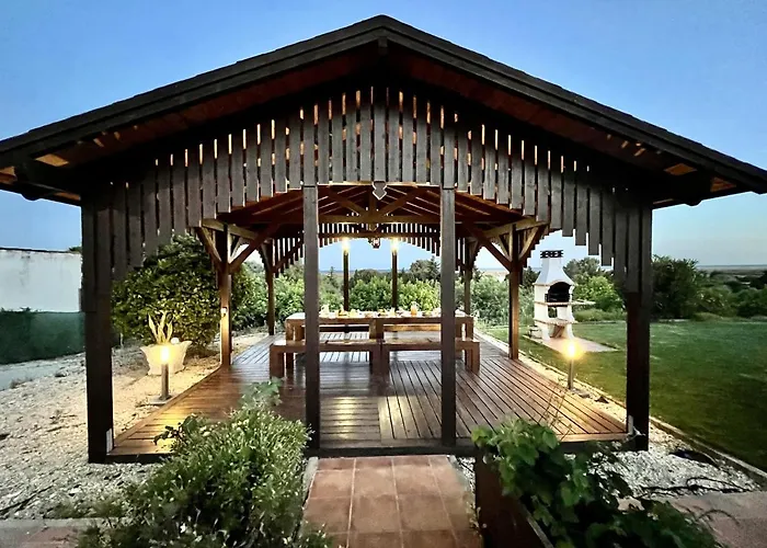 Formosa 2 With Pool By Homing