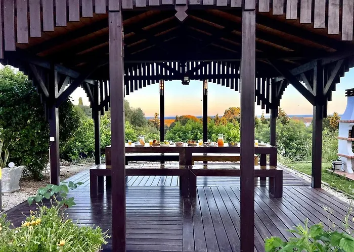 Formosa 2 With Pool By Homing